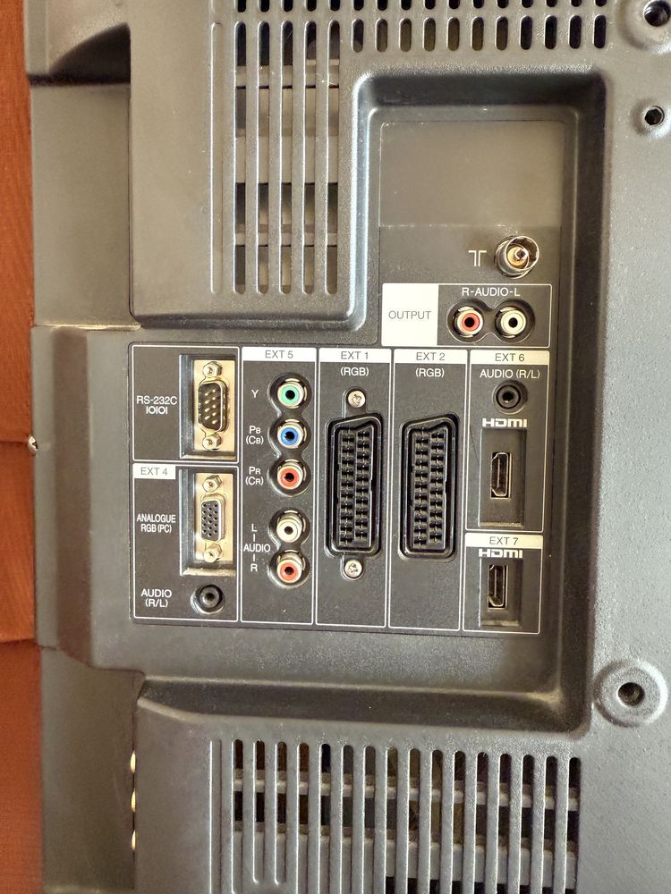 Telewizor Sharp LC-26D44E-GY
