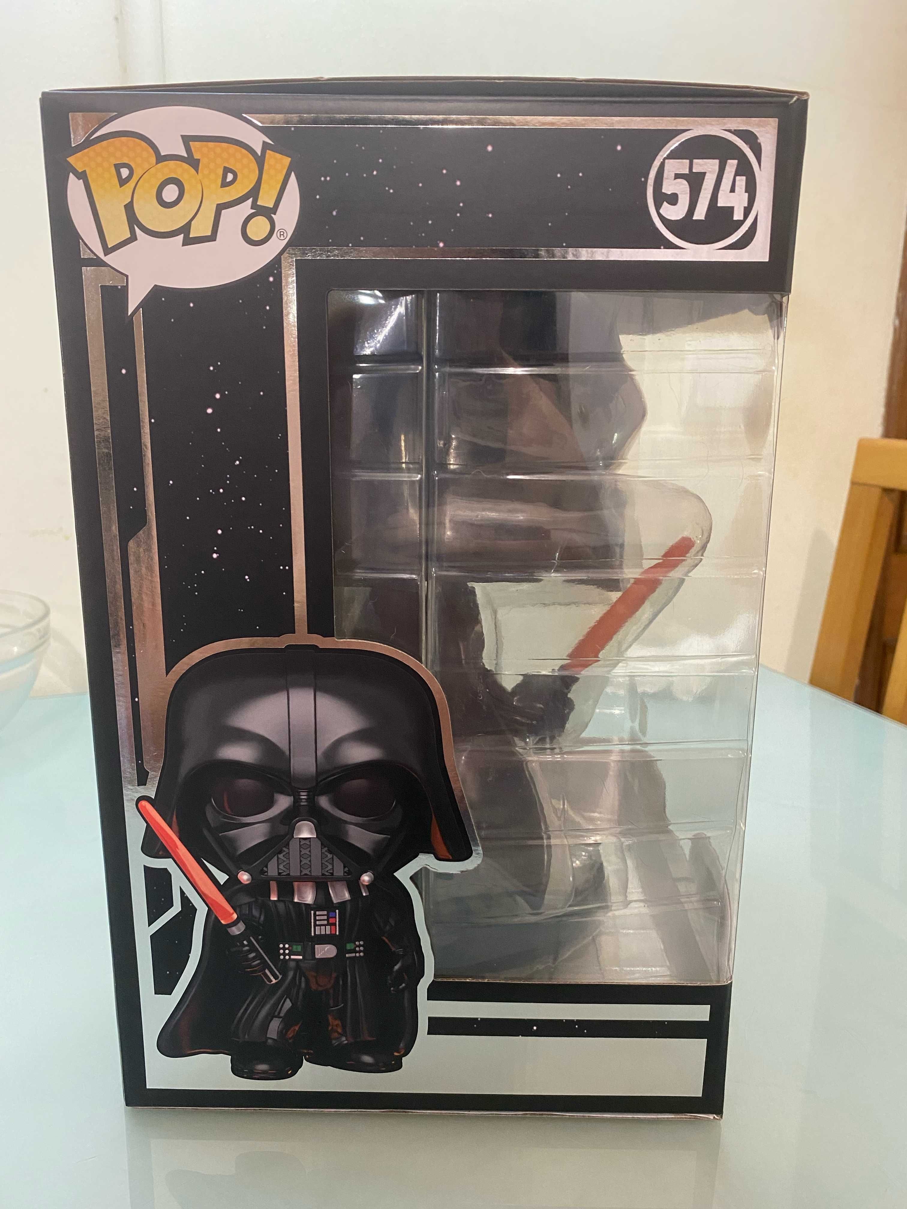 Funko 574 Darth Vader XL luzes e som {25cm}
