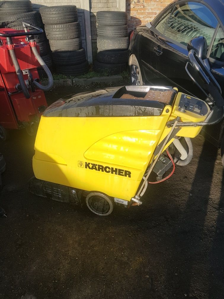 Szorowarka KARCHER BR 530 BAT