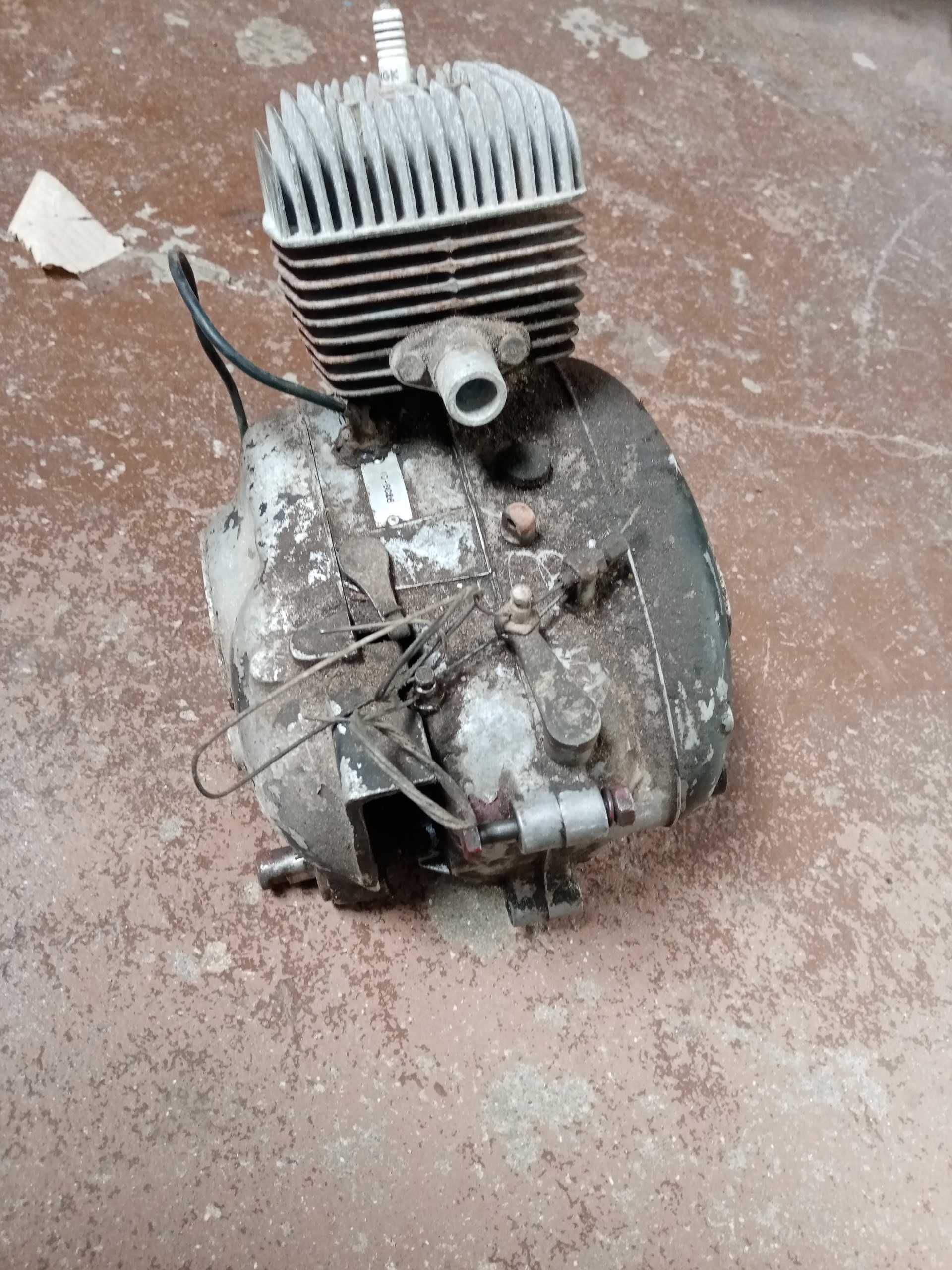 vários motores para motorizadas