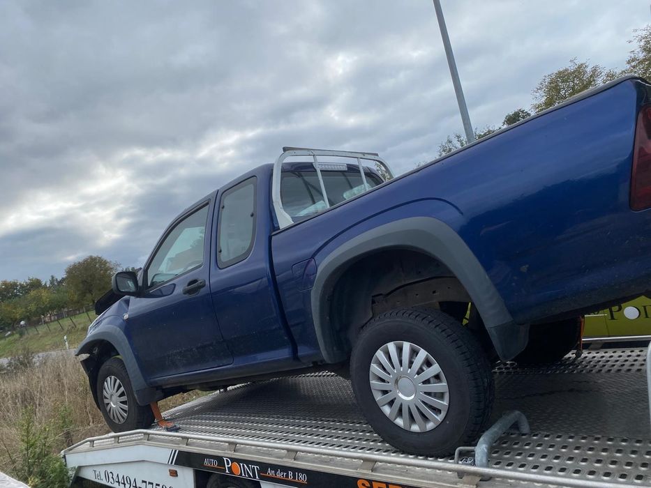 Isuzu D-max 2009 klima,4x4