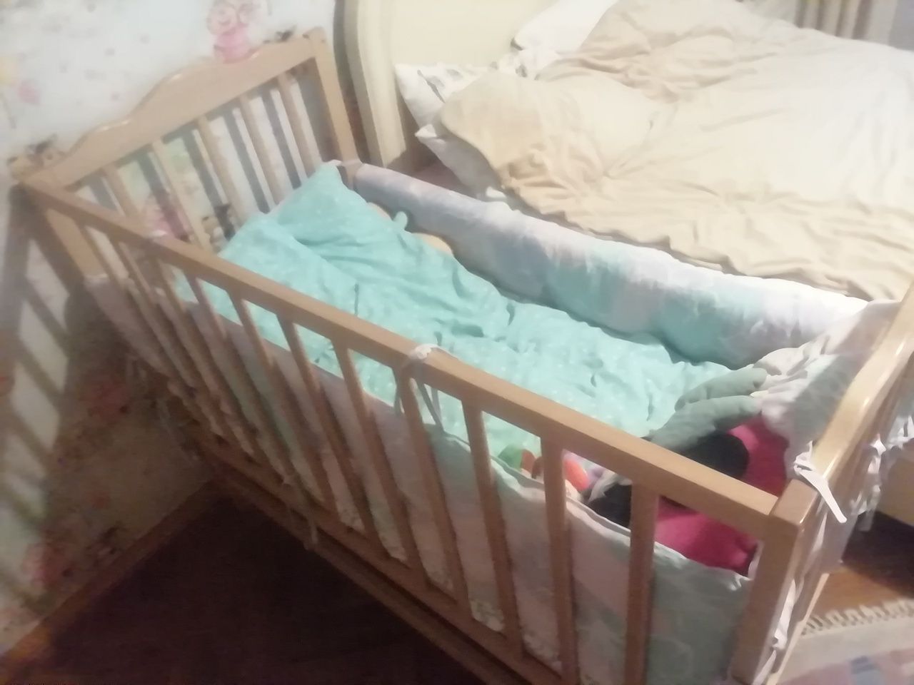 Продаю дитяче ліжко з матрасом