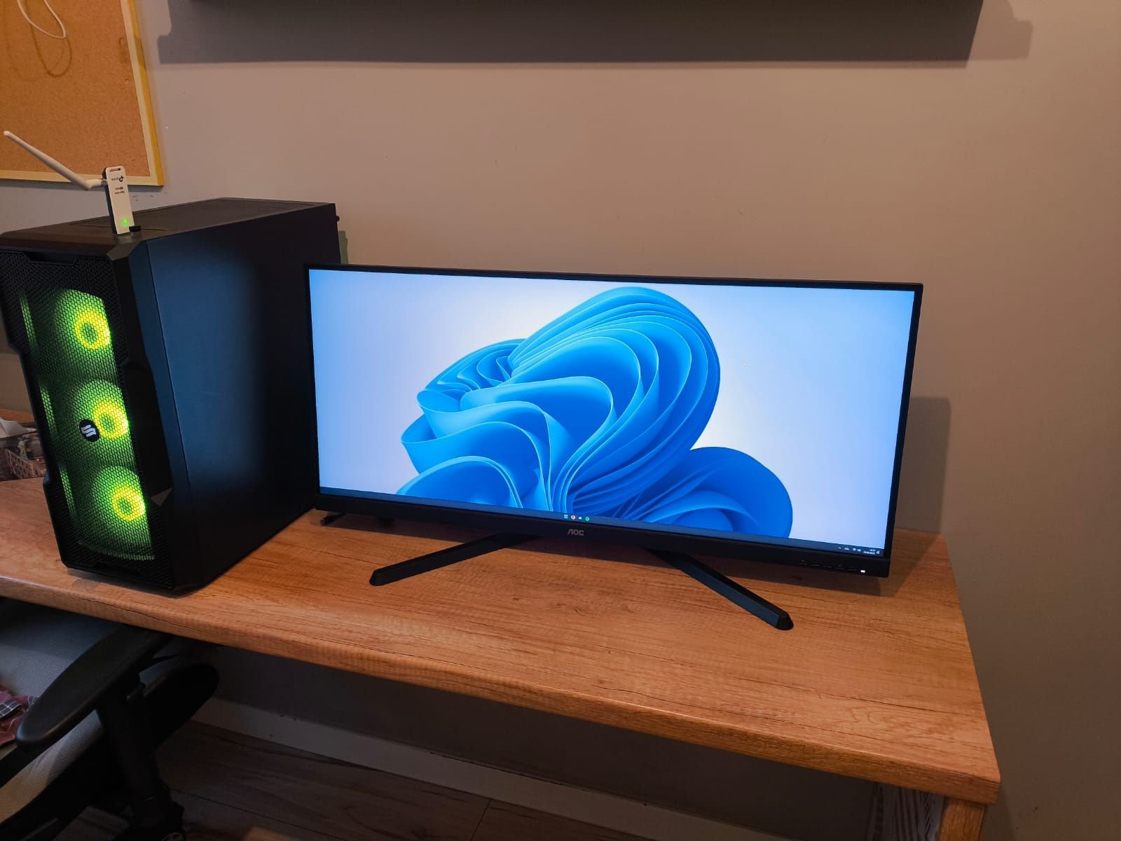 Monitor AOC Gamingowy  34 cale 144Hz  34"