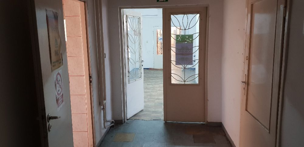 Wynajmę pomieszczenia na pracownię, magazynek, studio nagrań.