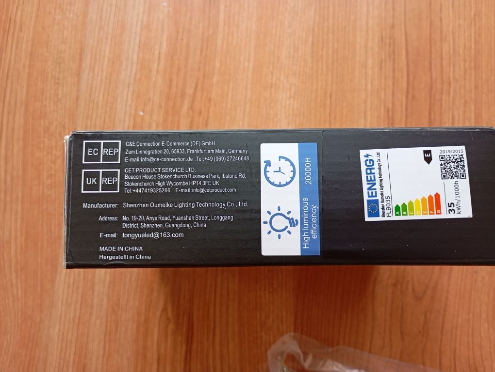 Projetor de led com sensor de presença