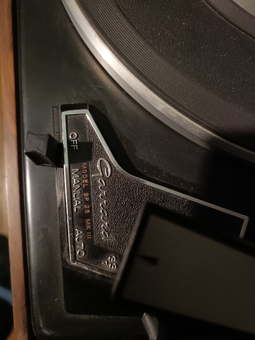 Wzmacniacze, CD, gramofon, tuner