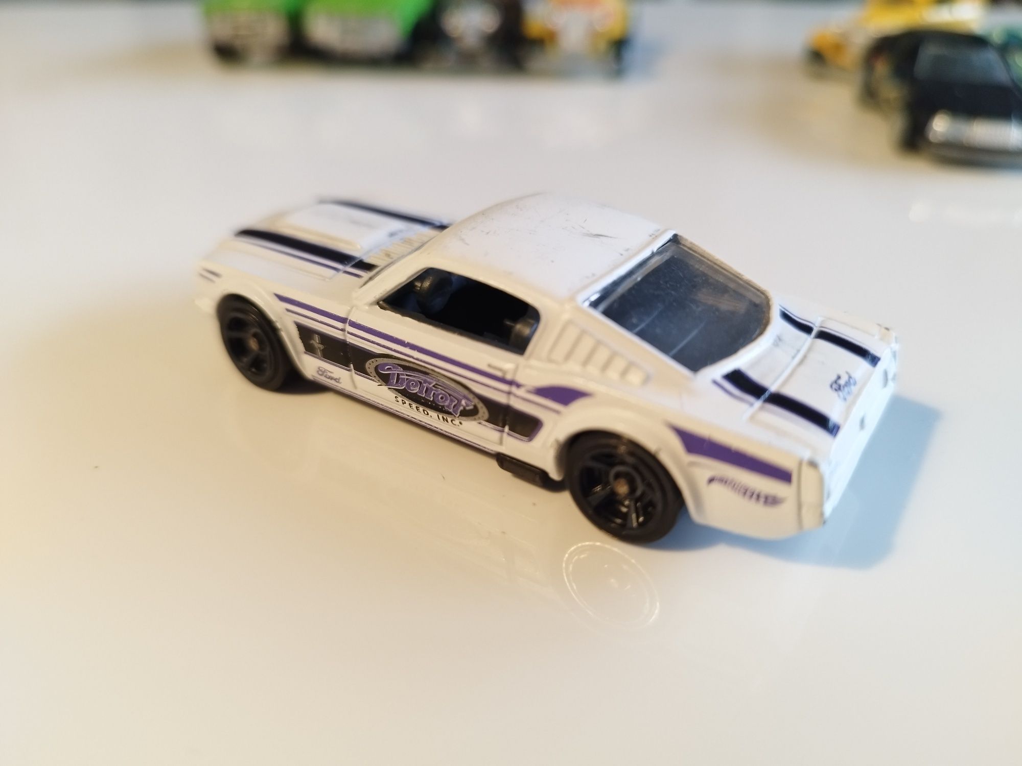 Hot Wheels mustang 2