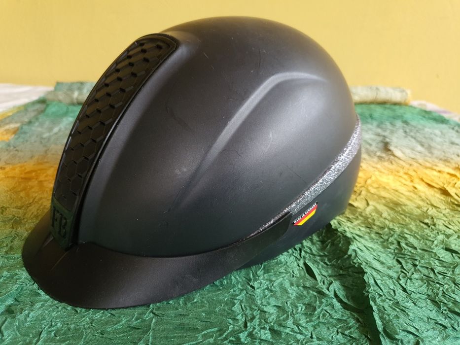 Kask jeździecki Felix Buhler z brokatem rozmiar M 52-58 cm (nr 8)
