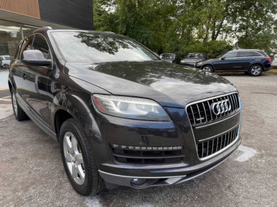 Audi Q7      2014
