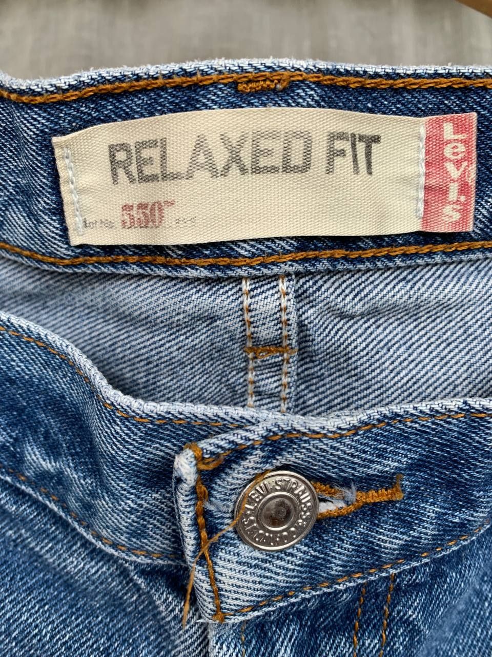 Levis 550 relaxed fit