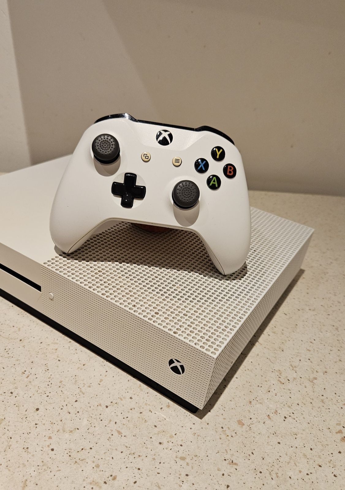 Microsoft Xbox One S