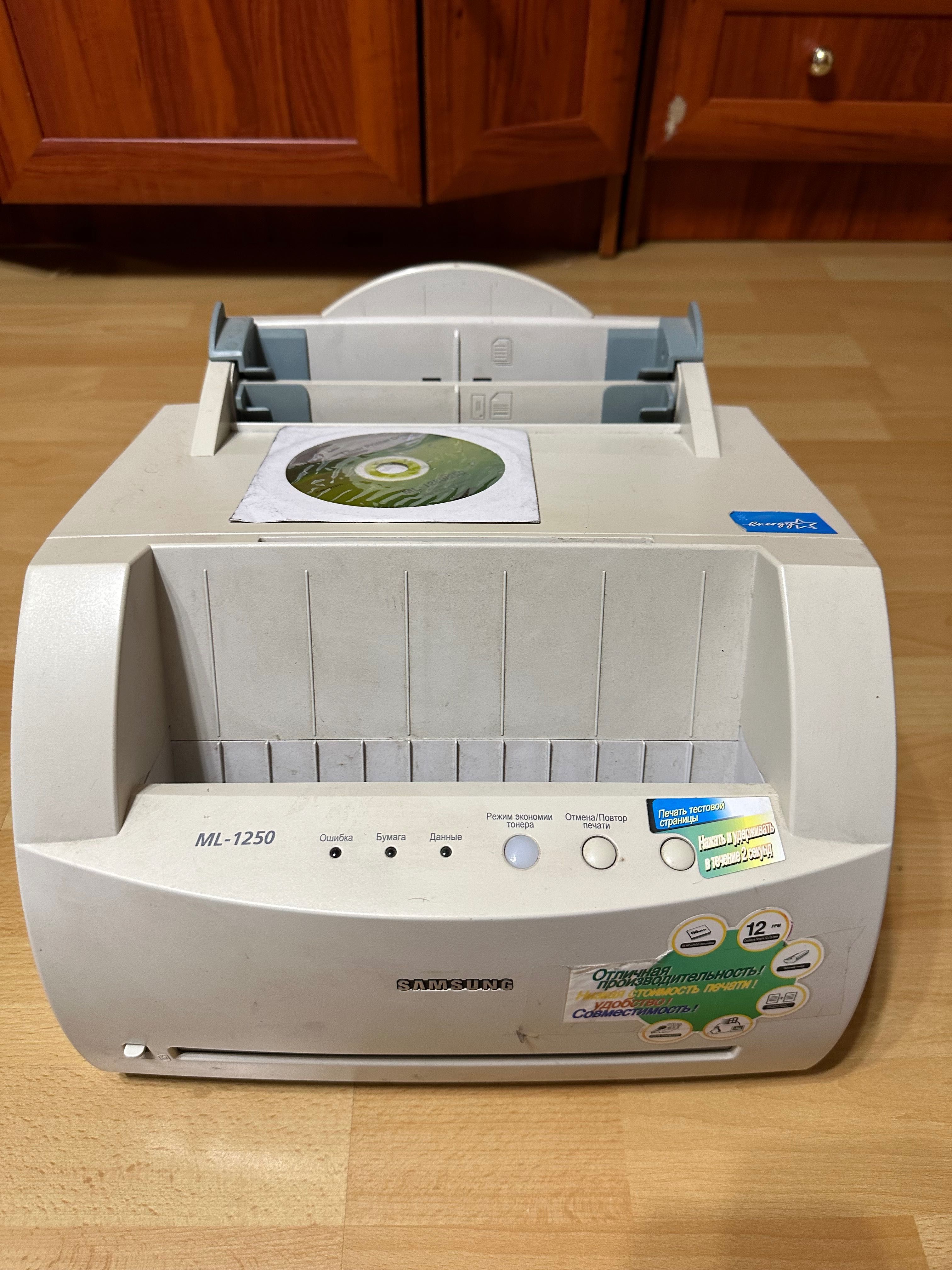 Принтер Samsung ML-1250 з 2 картриджами і драйвером.