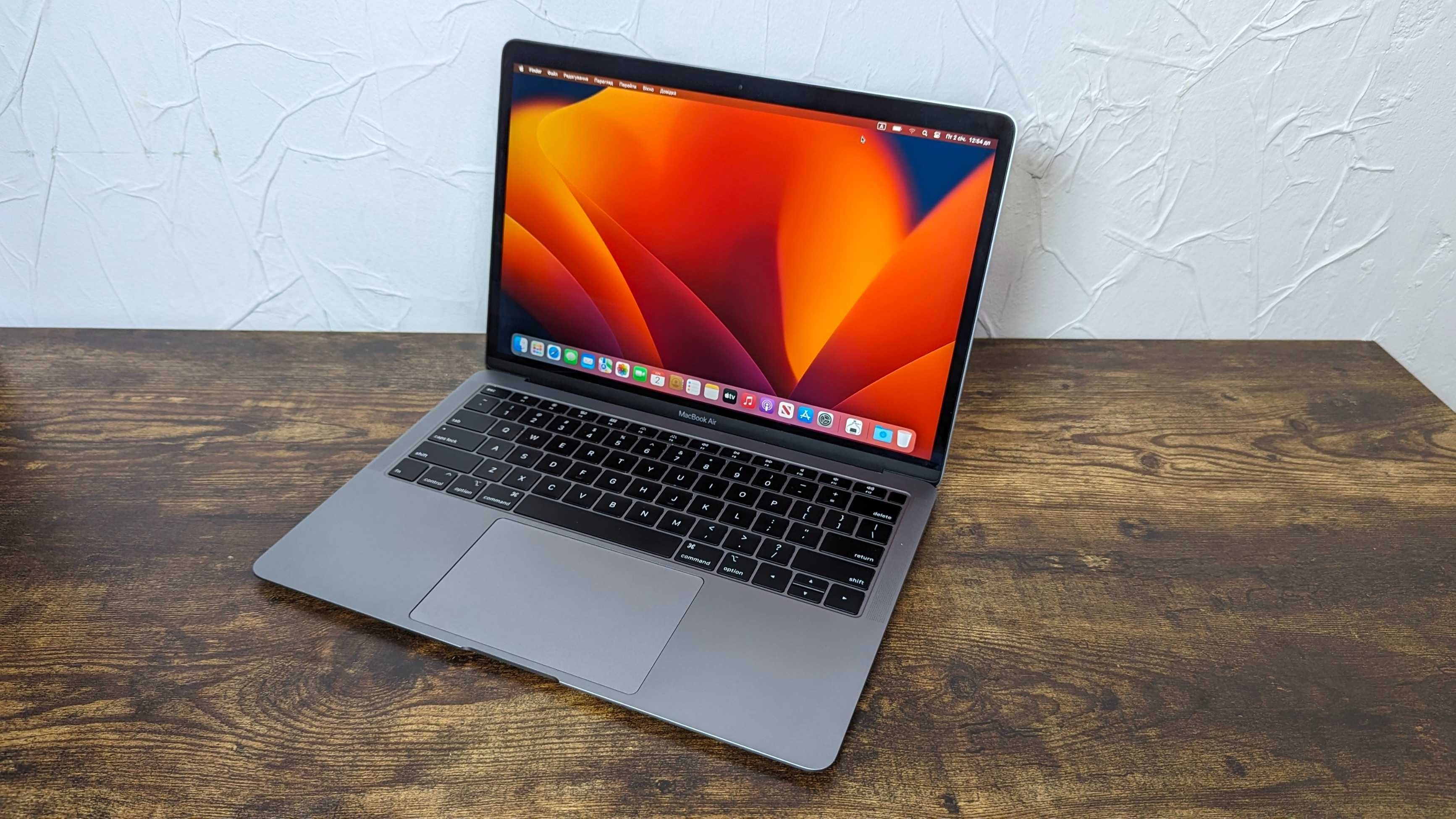 MacBook Air 2018 Space Grey | 186 циклів| (і5, 8/256gb, Retina)