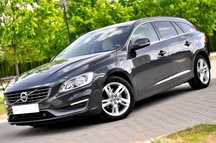Volvo V60 LiFT_2,0D_163Km_5-Cilindrów_Ledy_Skóra_Grzana_Navi_Full_Opcja_