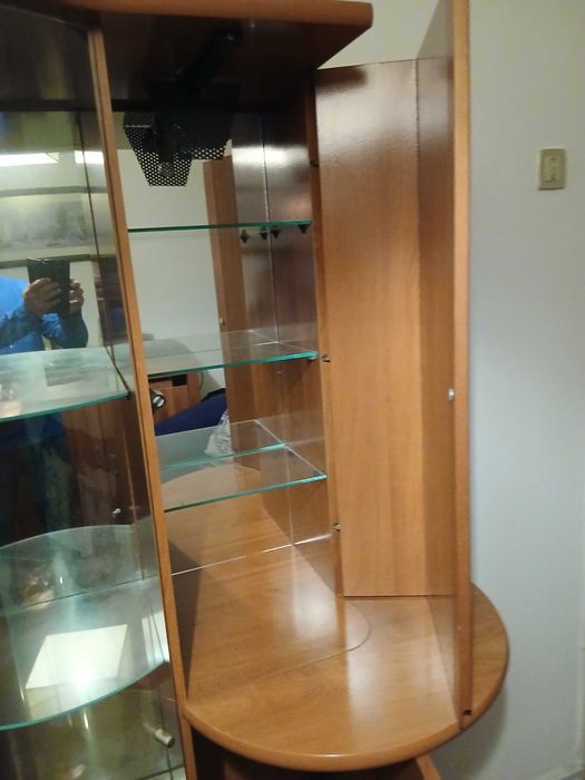 Móvel cristaleira de sala