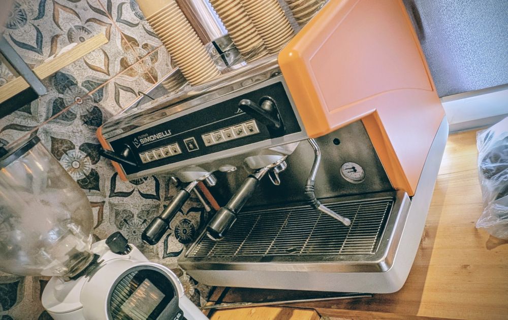Кавова машина Simonelli Appia Compact II