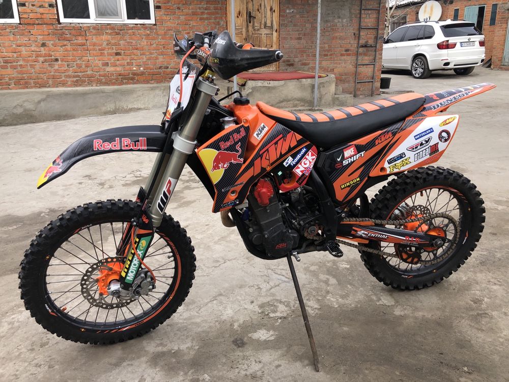 Мотоцыкл кросовый ktm sx 450 2006 год 56л.с