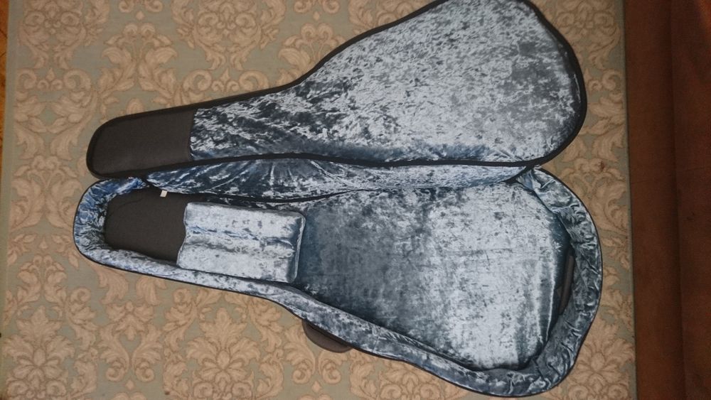 Крутой чехол для гитары Martin