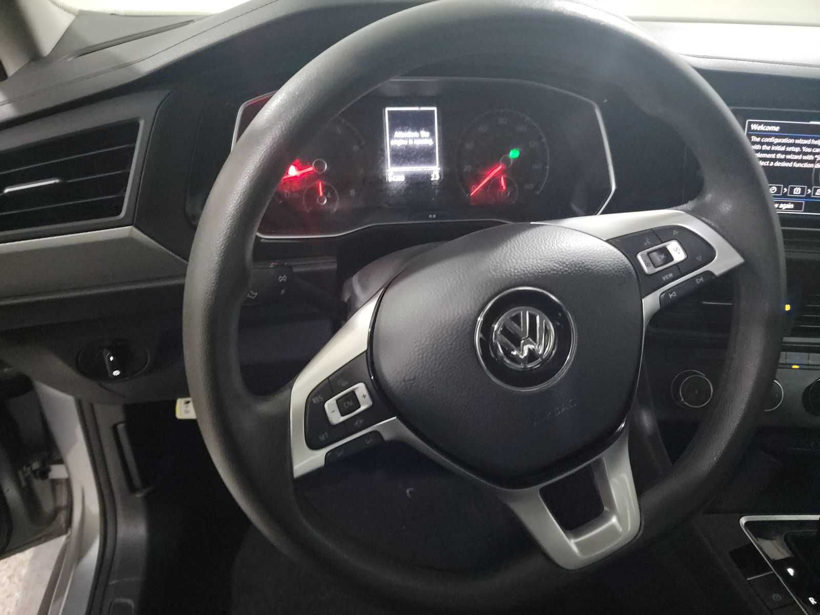 Volkswagen Jetta S 2020 року випуску