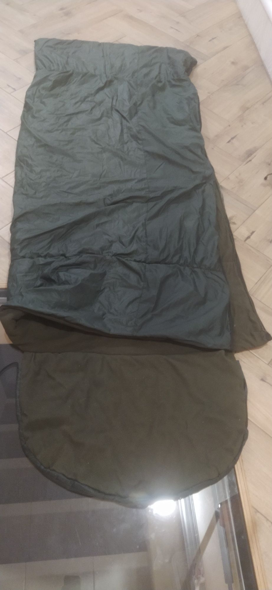 Продам спальный мешок зима лето 180см