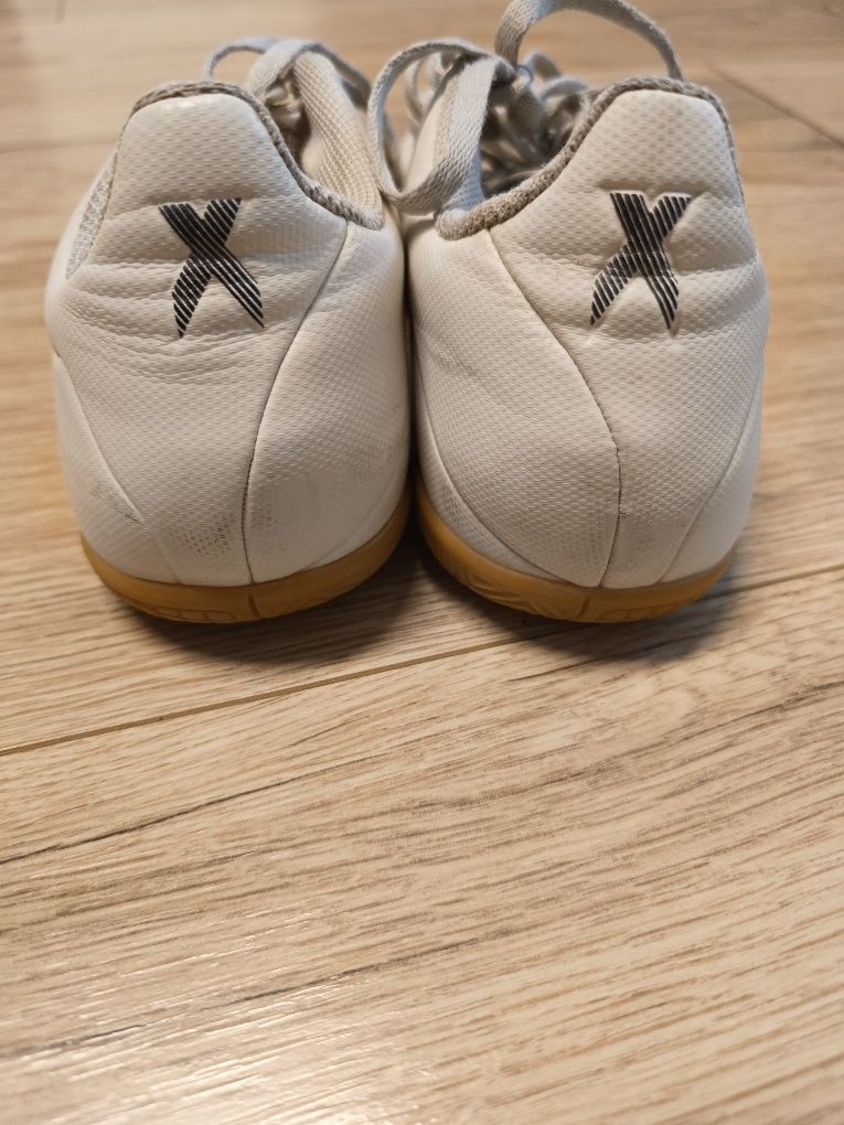 Halówki Adidas rozm.39.5