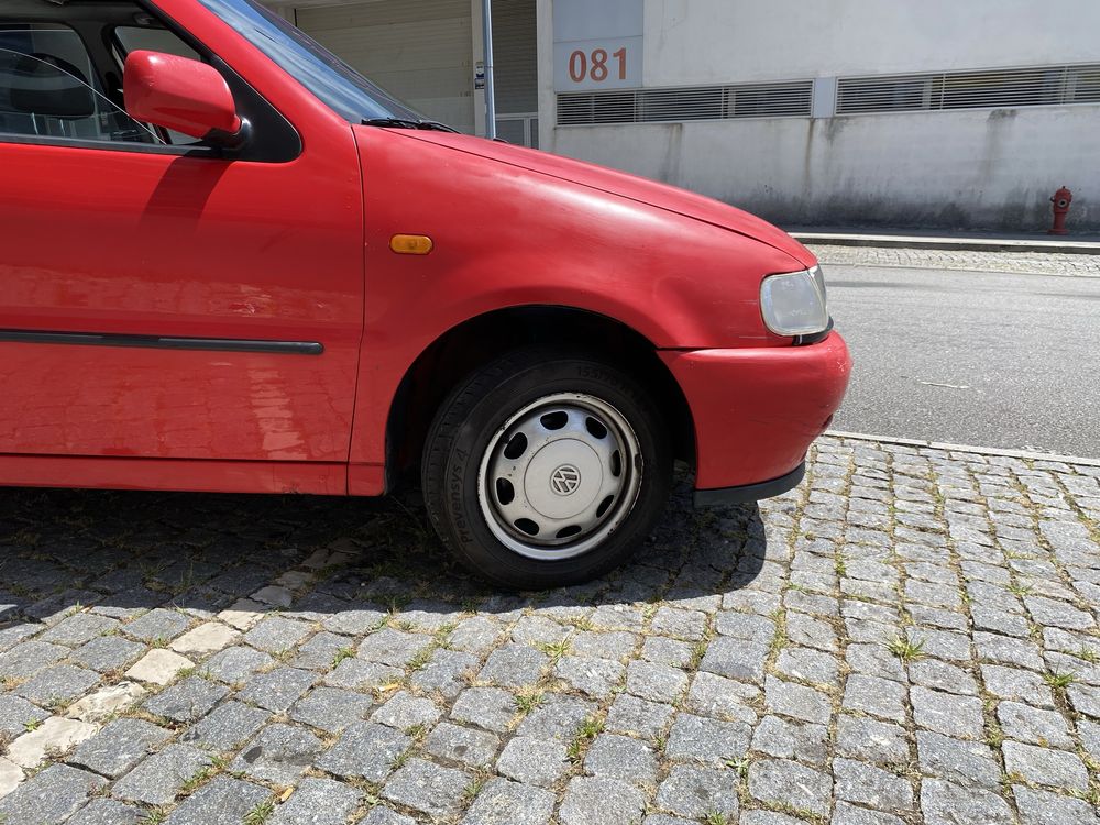 Polo 95 com teto 1.0