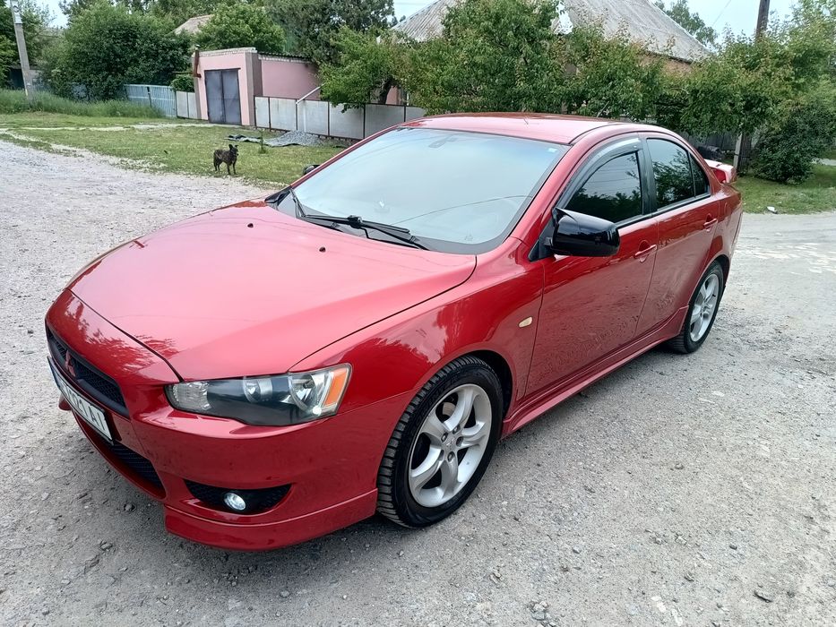Mitsubishi lancer 10 2.0