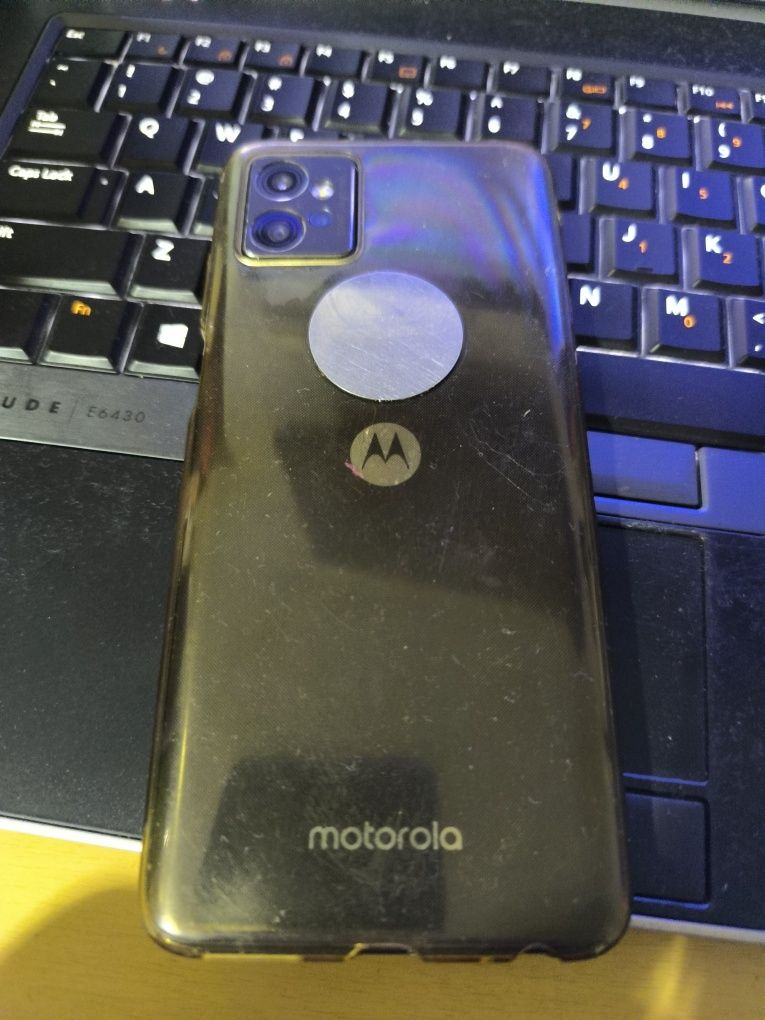 Motorola G32 szary kolor 8/256 Gb
