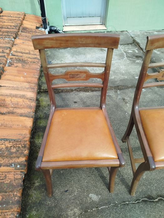 Conjunto de 4 cadeiras