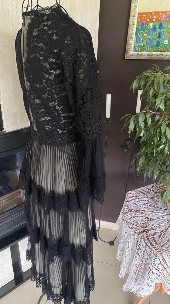 Lilly piękna sukienka wieczorowa elegancka 38 tylko Przesyłki OLX
