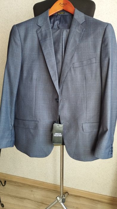 Класичний костюм Armani