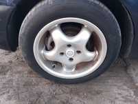 toyota corolla e11 e12 felgi aluminiowe aygo yaris alusy 15 cali opony