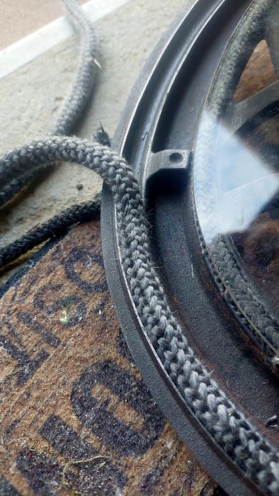 Sznur do drzwi kominka pieca + klej.