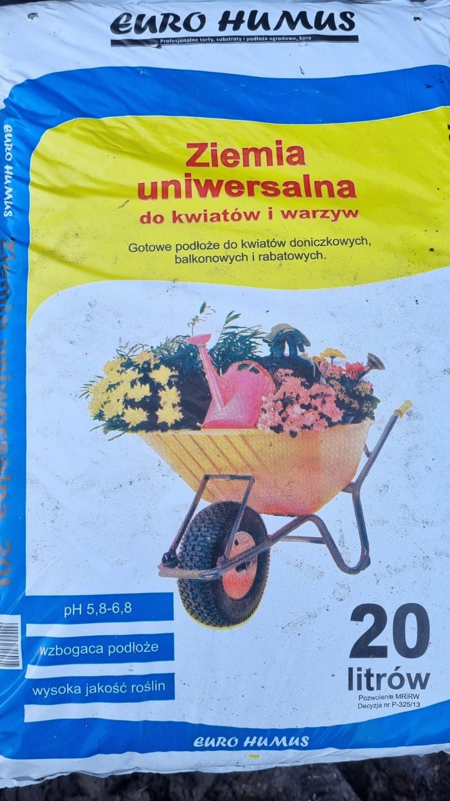 Ziemia uniwersalna ogrodowa 20l