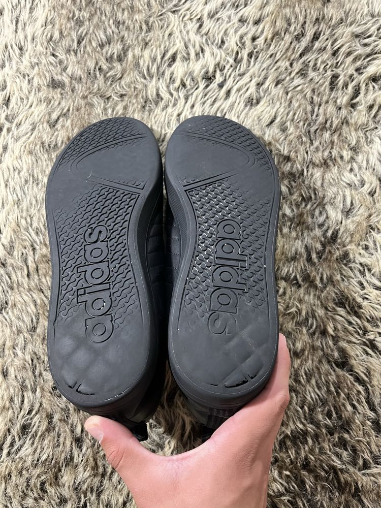 Кросівки adidas pase