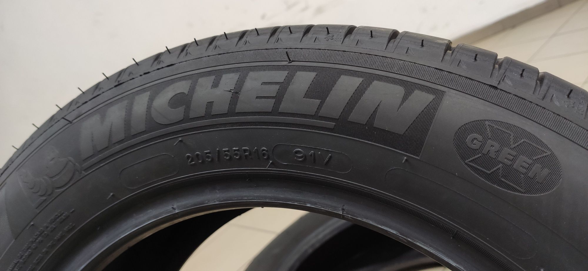 Резина, одиночка R-16 205/55 "Michelin" Energy saver, шина