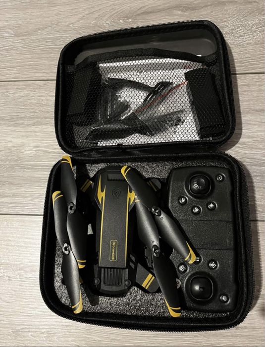 Dron Quadkopter 4-osiowy 1080/4k