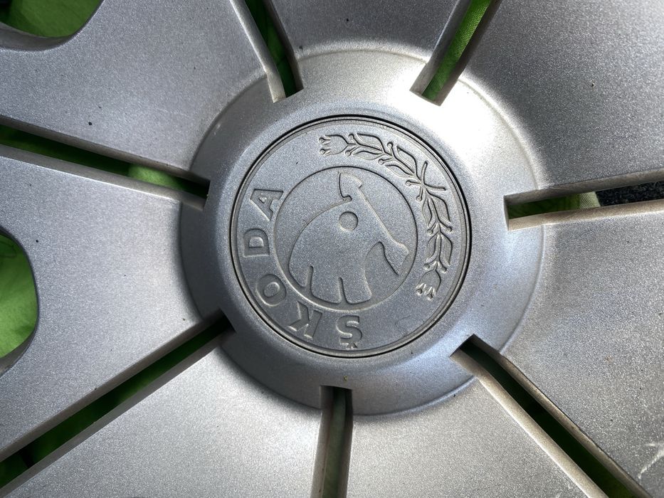 Ковпаки Skoda Fabia, Octavia, Roomster 15"