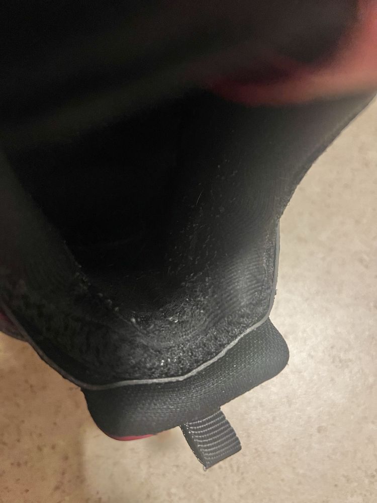 Balenciaga track 1