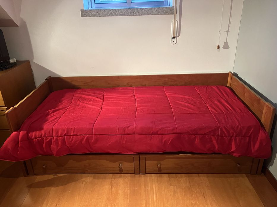 Cama criança com gaveta