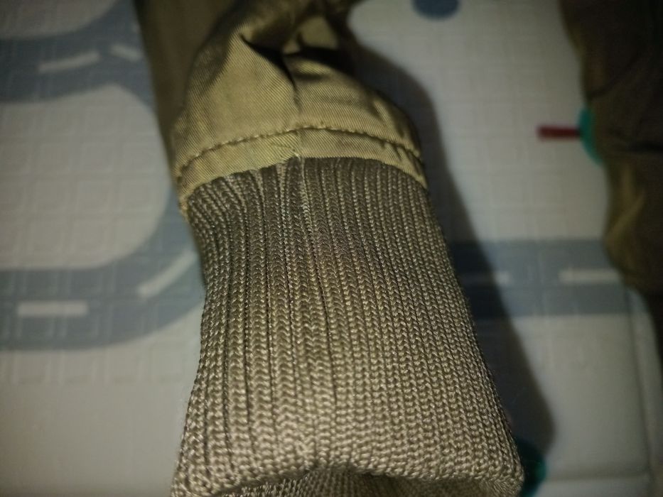 Жіноча осіння куртка  44