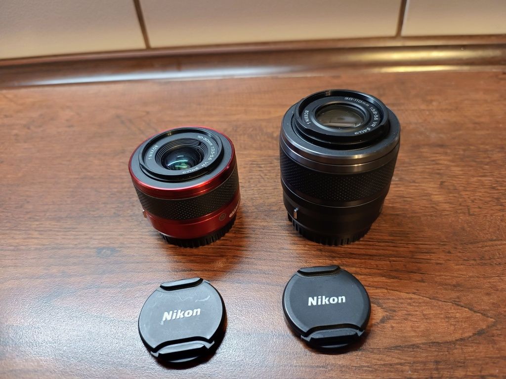 Aparat fotograficzny Nikkon 1