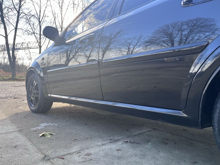 Продам Chevrolet Lacetti 1.8 АКПП