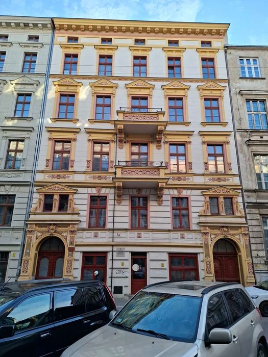 sprzedaż nieruchomości