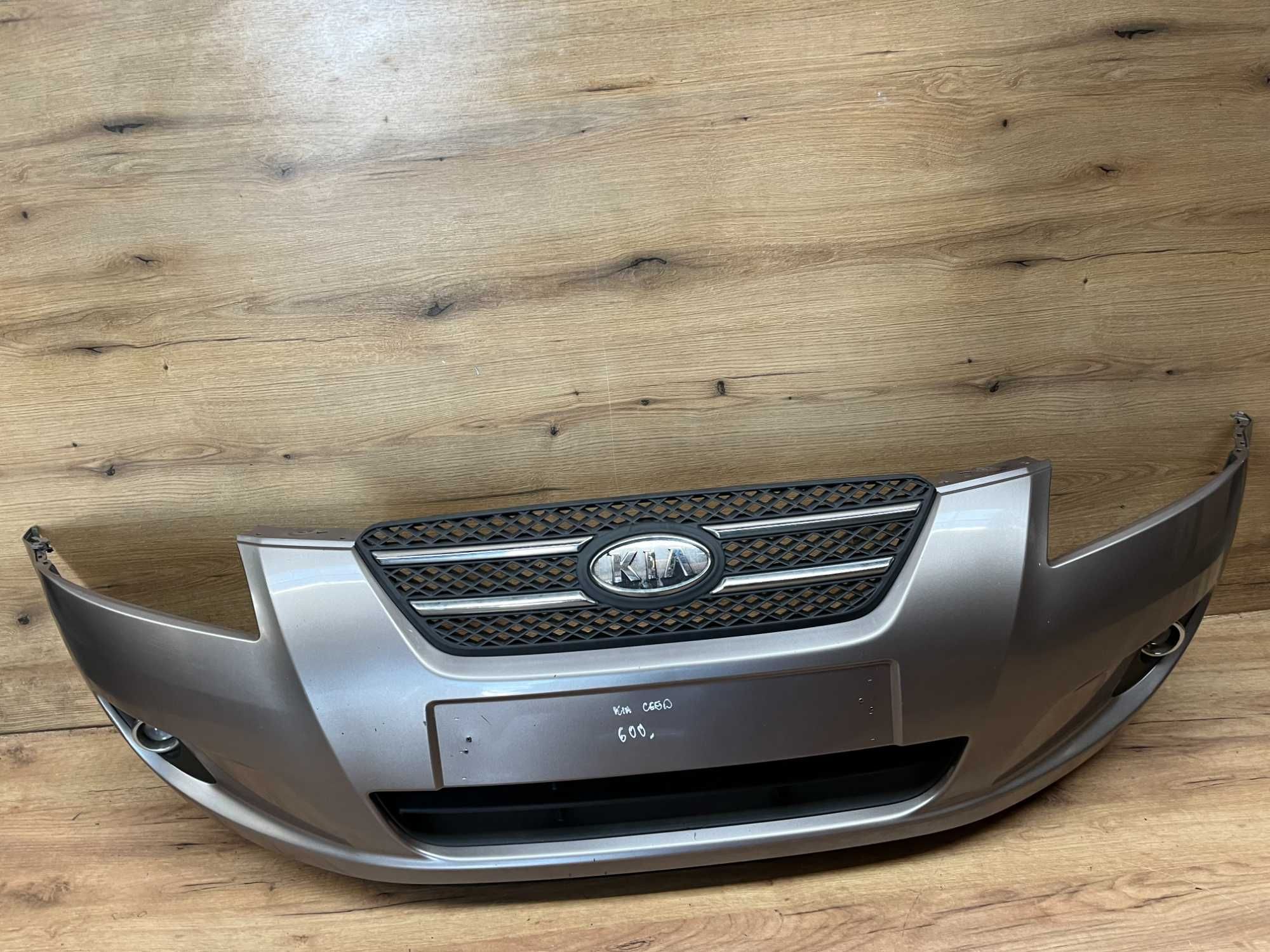 Zderzak przedni Kia Ceed