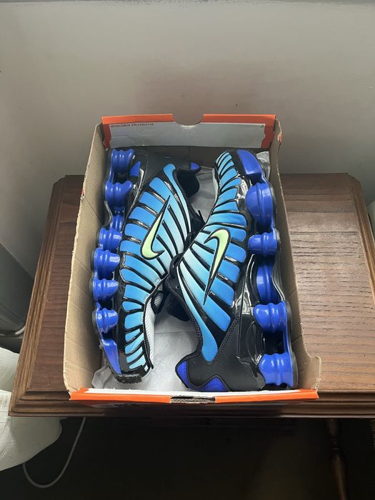 Nike Shox Black/Vapor Green & Racer Blue