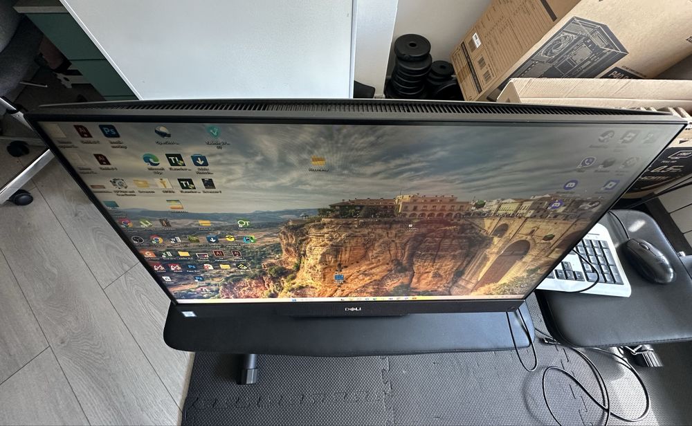 Моноблок Dell 7460 AIO 24" IPS Core i5/8GB/SSD 512 GB/WIFI/bluetooth