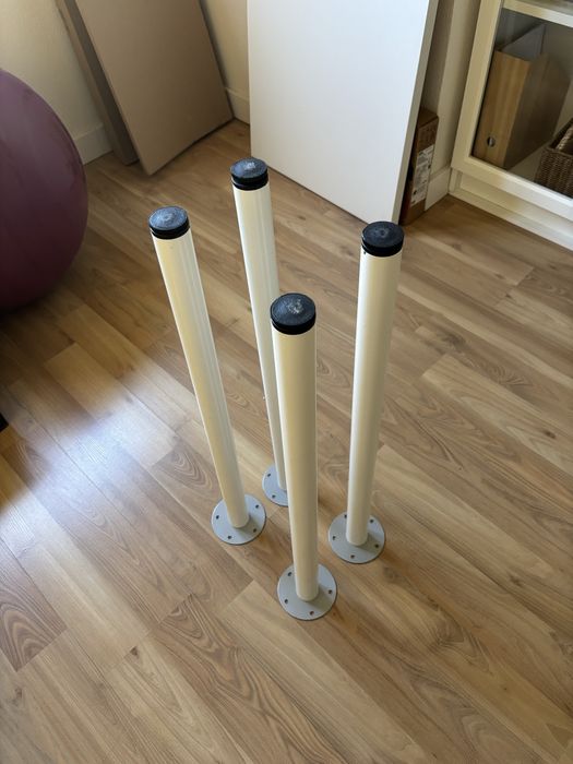 IKEA 4 Pernas Secretária ADILS