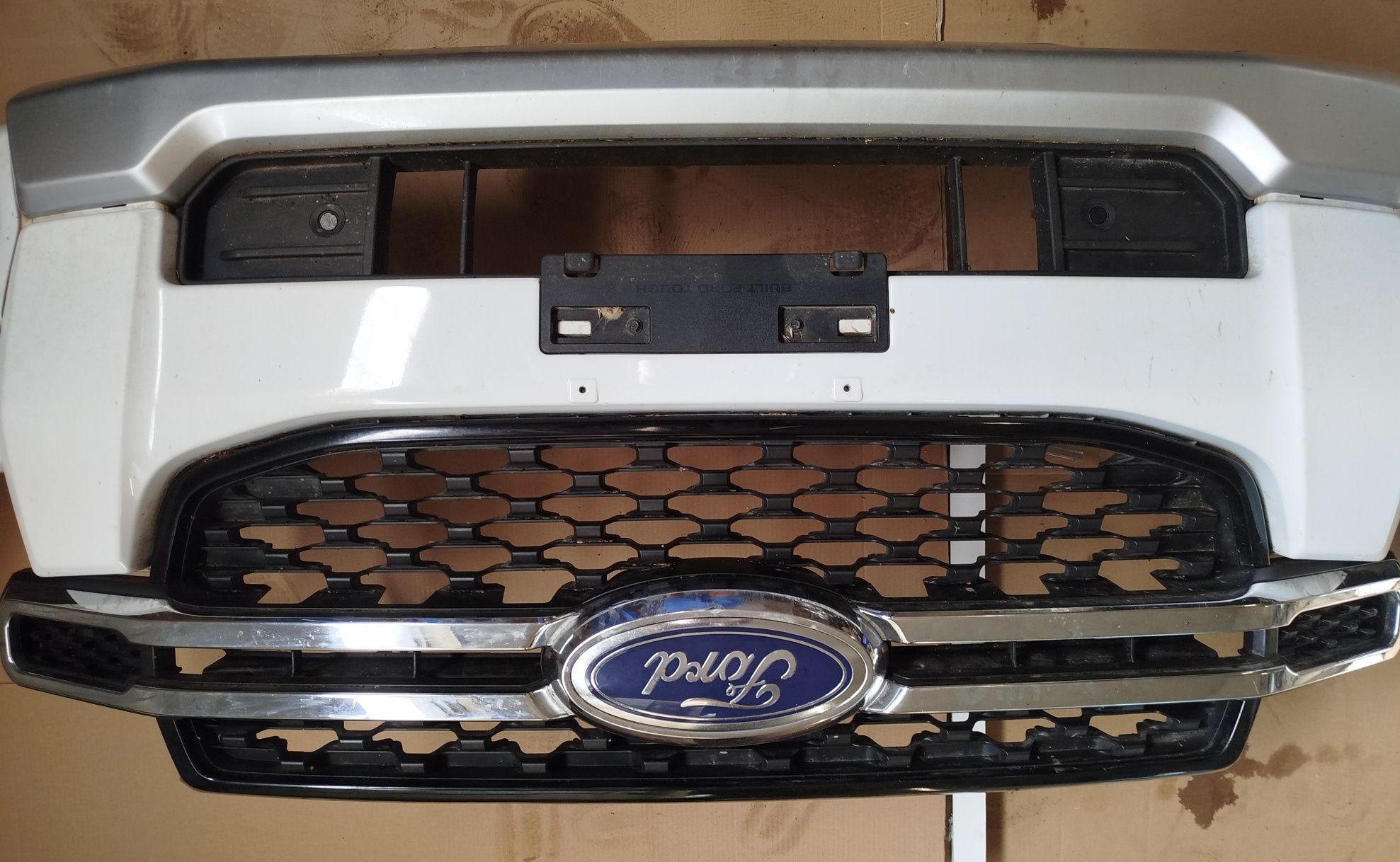 Ford Ranger 2023 rok zderzak przedni