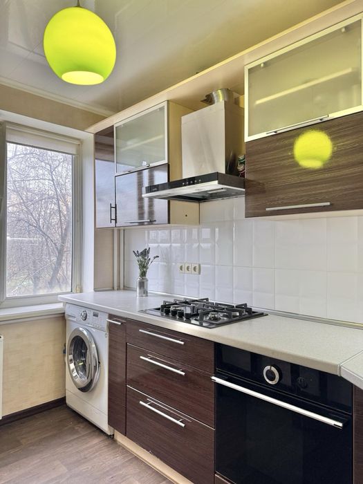 2 кімнатна квартира 7й Зарічний з автономним опаленням